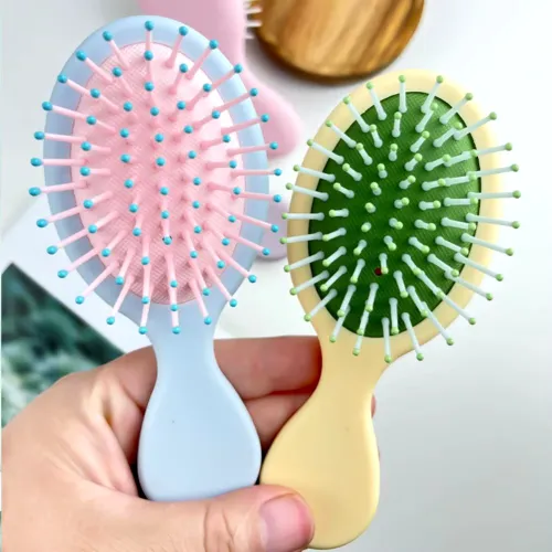 Cartoon Mini Soft Bristles Hair Comb (1 pc)